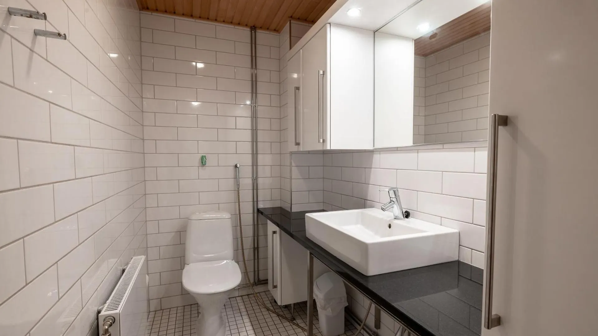 2Ndhomes Luxury 2Br Rooftop Terrace Apartment With Sauna In Kamppi Center Helsinki Finland
